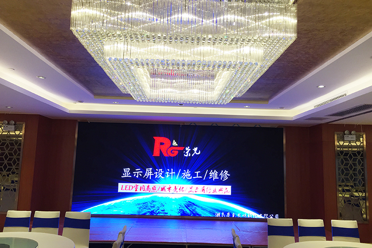 我見(jiàn)證了一個(gè)企業(yè)從小到大、從弱到強(qiáng)的過(guò)程